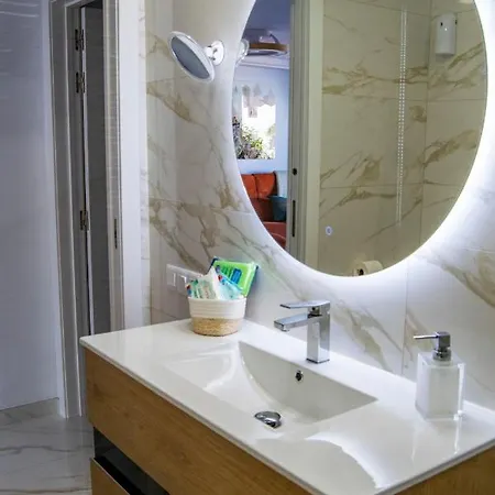 Apartamento Parque Santiago I Stunning Brand New 2 Bedroom Playa De Américas